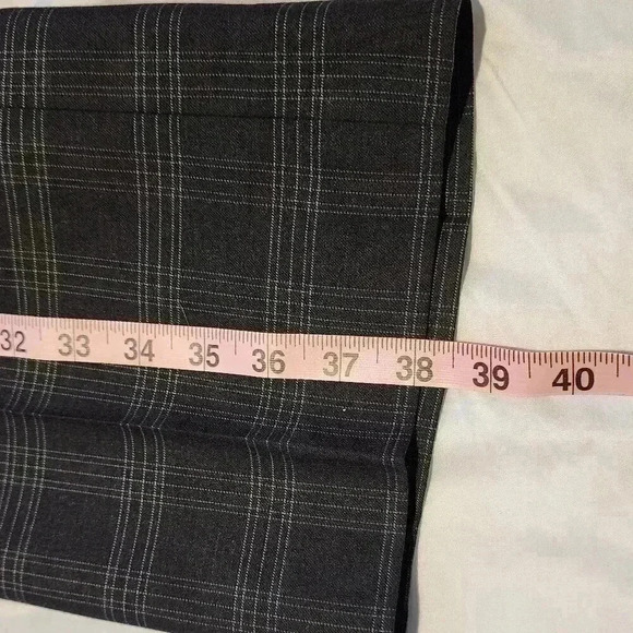Ann Taylor Windowpane Plaid Trousers - 4P - Picture 7 of 7